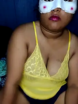 Snapshot of shanaya-baby77 chatting on 02.25.26 shanaya-baby77 online show from 02.25.26