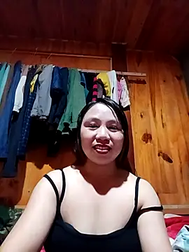 Snapshot of Pretty_girl_2 chatting on 03.03.26 Pretty girl 2 online show from 03.03.26