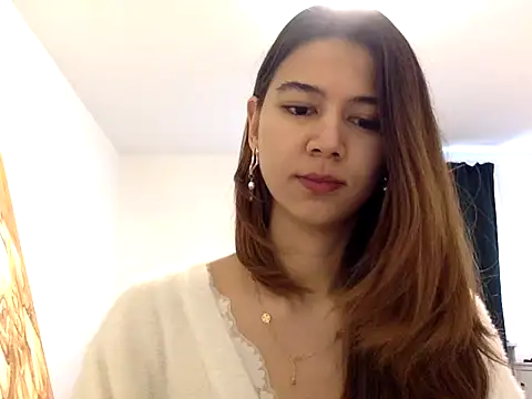 KiraVixenSweet online show from 02.16.26