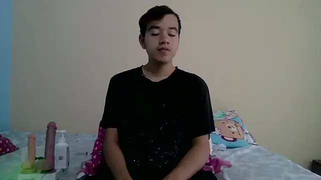 Snapshot of IronDante chatting on 03.04.26 IronDante online show from 03.04.26