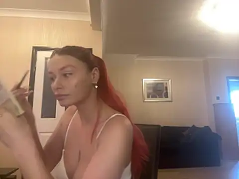 FoxyValentine online show from 04.19.26