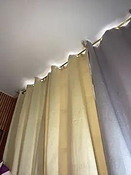 scarleth zin online show from 04.21.26