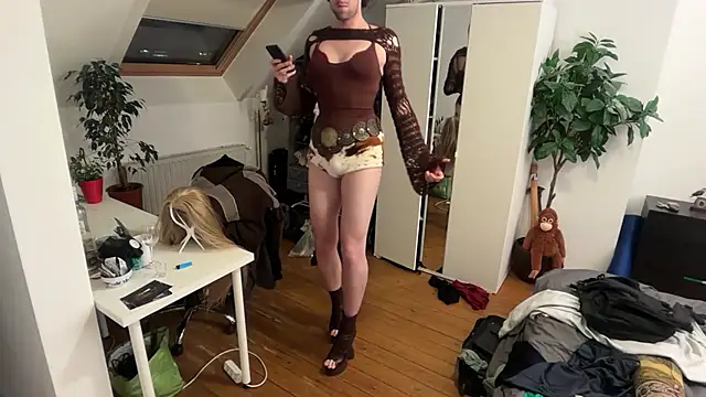 NinaFox69 online show from 06.11.26
