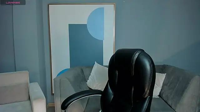 Snapshot of CarolineEvans_x chatting on 02.22.26 CarolineEvans x online show from 02.22.26