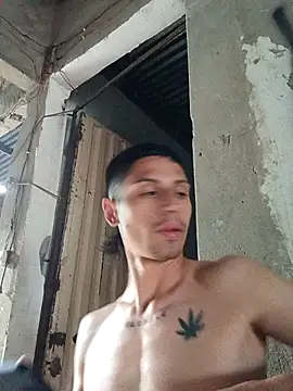 Lucckk777 online show from 04.11.26