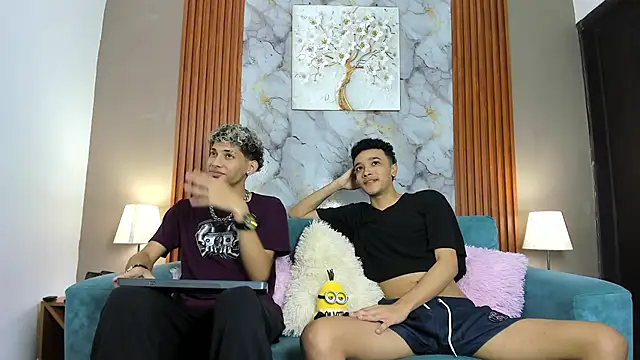 YOUNG BOYS HELL online show from 02.26.26