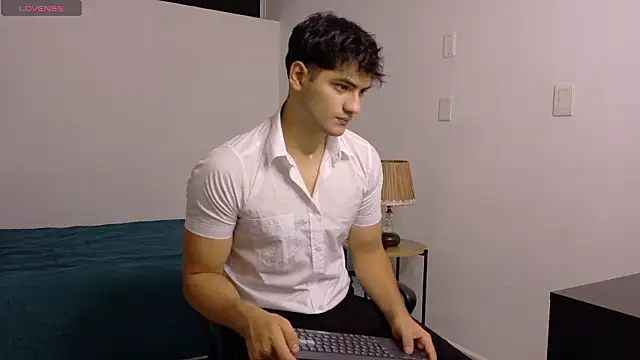 Kael Switch online show from 03.05.26