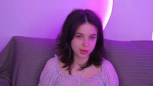 Snapshot of LanaLedger chatting on 06.20.26 LanaLedger online show from 06.20.26