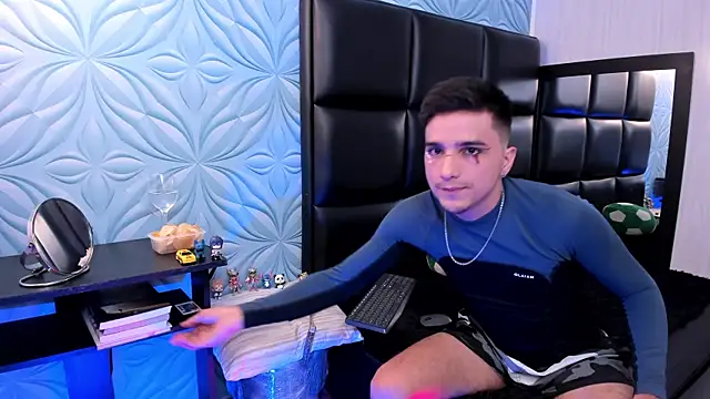 Snapshot of bad_boy_cum_ chatting on 03.01.26 bad boy cum online show from 03.01.26