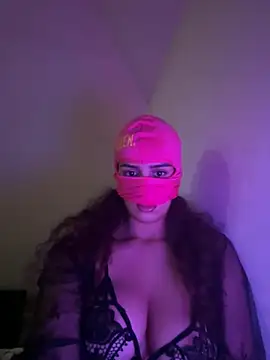 Snapshot of Esmeralda972 chatting on 02.16.26 Esmeralda972 online show from 02.16.26