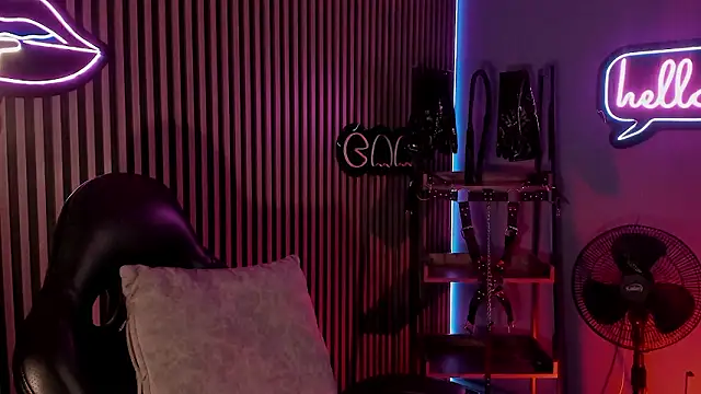 Maximoking26 online show from 03.21.26