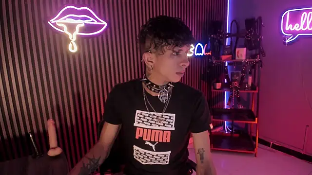 Maximoking26 online show from 04.20.26