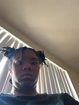 Snapshot of ShortcakeMochaa chatting on 02.17.26 ShortcakeMochaa online show from 02.17.26