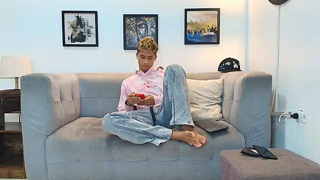 GOLD BOYS online show from 05.26.26
