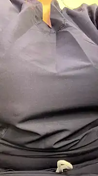 Snapshot of Sara25_07 chatting on 02.17.26 Sara25 07 online show from 02.17.26