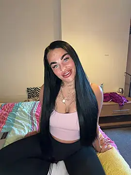 Snapshot of Darkfantisyx chatting on 02.20.26 Darkfantisyx online show from 02.20.26