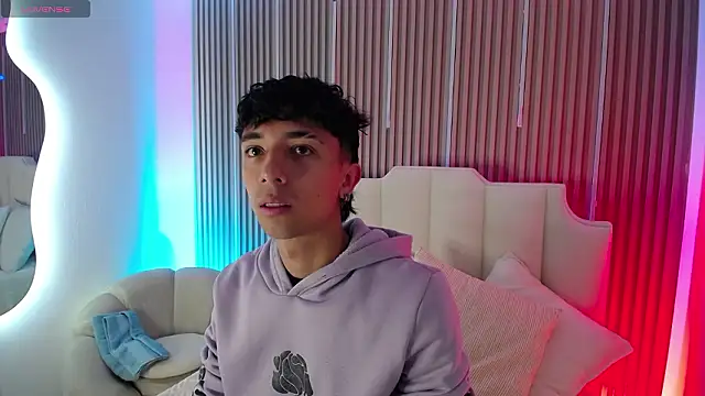 Snapshot of Aiden_Rivers_ chatting on 03.03.26 Aiden Rivers online show from 03.03.26