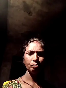 Hot re83 online show from 02.21.26