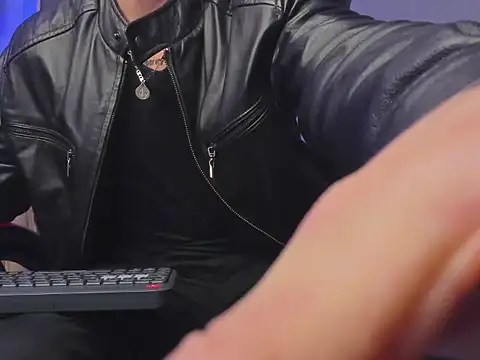 Snapshot of Dante_Blake1 chatting on 07.18.26 Dante Blake1 online show from 07.18.26