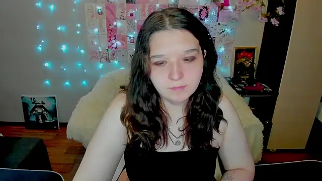 Snapshot of Kate_Acid chatting on 06.20.26 Kate Acid online show from 06.20.26