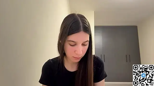 NiaWelchel online show from 03.06.26