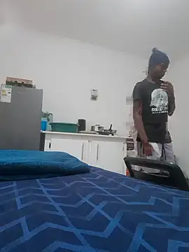 Snapshot of iwantolderwmn chatting on 03.04.26 iwantolderwmn online show from 03.04.26