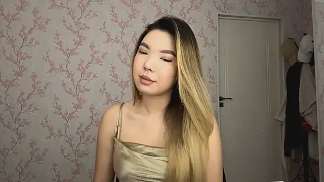 Snapshot of Elina_Mottel chatting on 02.25.26 Elina Mottel online show from 02.25.26