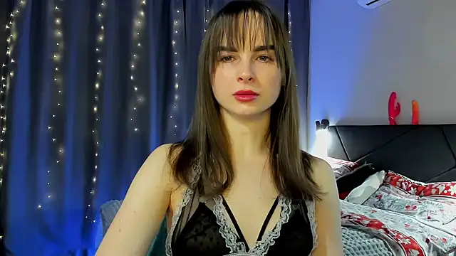 Snapshot of megann_fox2 chatting on 02.19.26 megann fox2 online show from 02.19.26