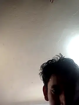 Snapshot of WooingWalking chatting on 03.04.26 WooingWalking online show from 03.04.26