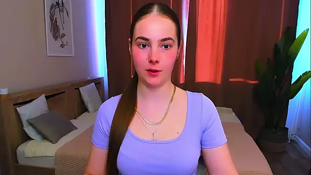 Maddy Wood  online show from 04.18.26