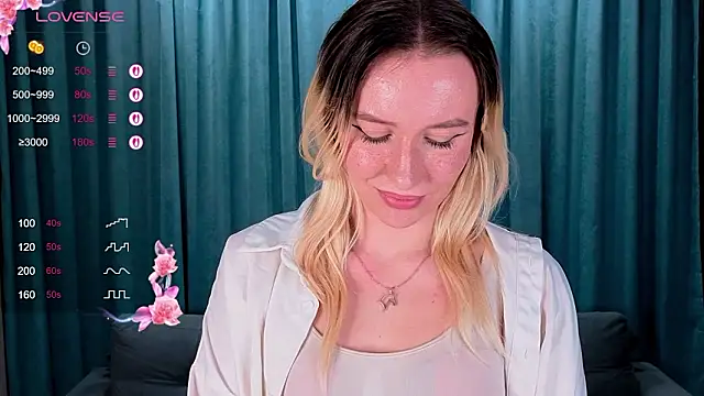 AshleyySchwartz online show from 03.19.26