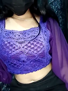 Snapshot of Cutie_babes01 chatting on 02.28.26 Cutie babes01 online show from 02.28.26