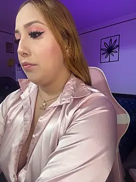 Kiarhatrixie1 online show from 03.30.26