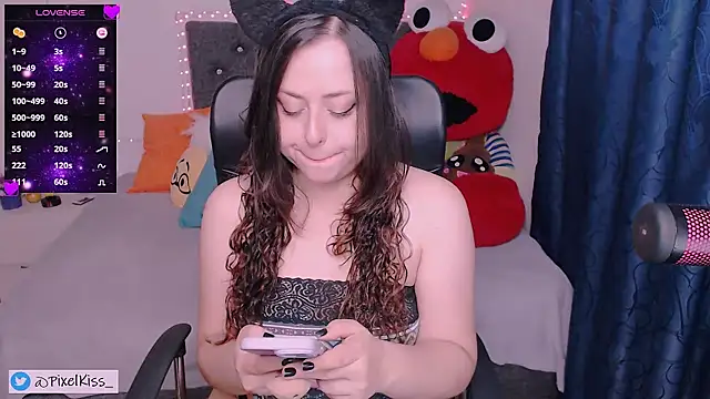 Snapshot of PixelKiss_ chatting on 03.04.26 PixelKiss online show from 03.04.26