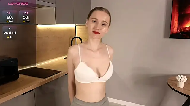 Snapshot of AshleyyJones chatting on 04.29.26 AshleyyJones online show from 04.29.26