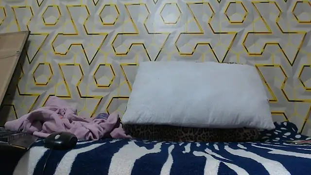 Tatty--Brown online show from 04.08.26