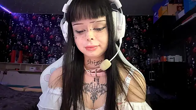 Luna Sohotti online show from 03.01.26