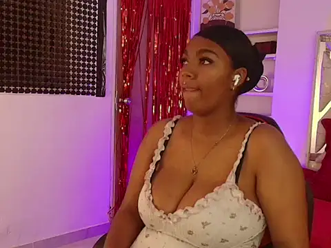 AmiraNast  online show from 03.03.26