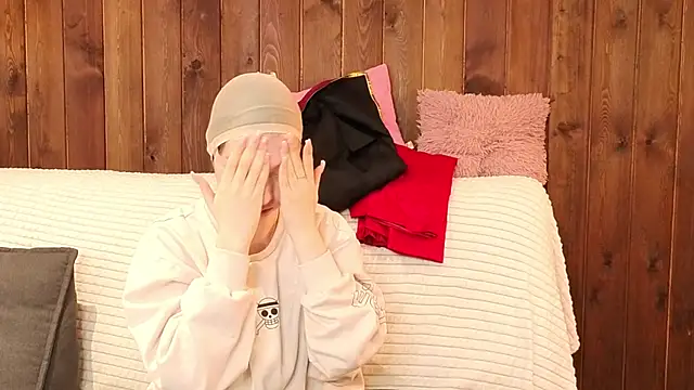 Snapshot of EndaMatheus chatting on 02.26.26 EndaMatheus online show from 02.26.26