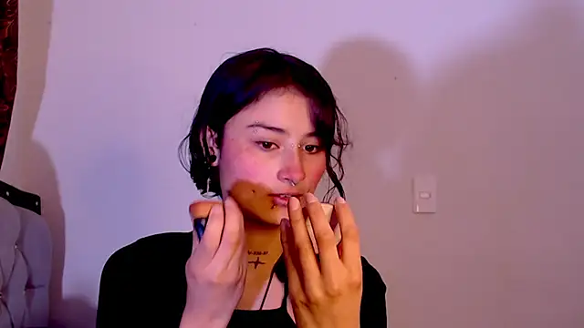 Lili  Clan online show from 02.25.26