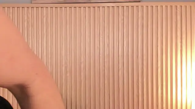 Snapshot of samantha_duart3 chatting on 06.19.26 samantha duart3 online show from 06.19.26