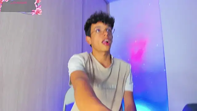 Maxfrost1 online show from 04.19.26