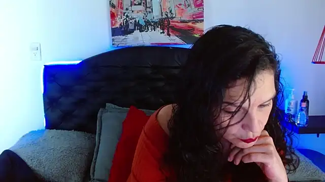 Snapshot of anya_nasty_ chatting on 05.15.26 anya nasty online show from 05.15.26