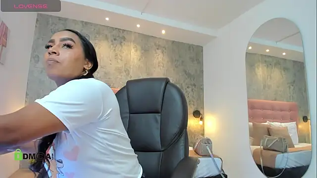 brithanycampbell online show from 04.19.26