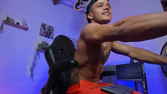 Rob zaens33 online show from 03.08.26