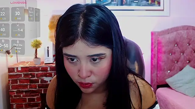 mila quin online show from 03.08.26