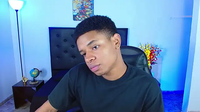 liiam3 online show from 04.12.26