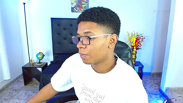 liiam3 online show from 04.22.26