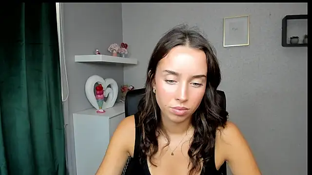 Snapshot of AdeleSolo chatting on 07.14.26 AdeleSolo online show from 07.14.26