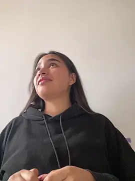 I Samanthaa online show from 03.16.26